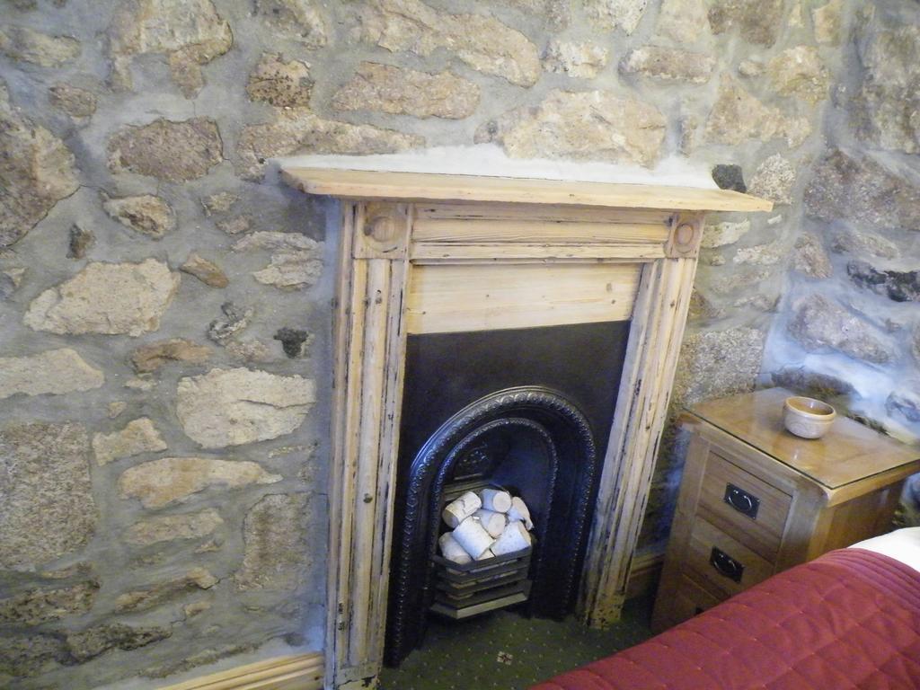 The Fountain Licensed B&B Penzance Ruang foto